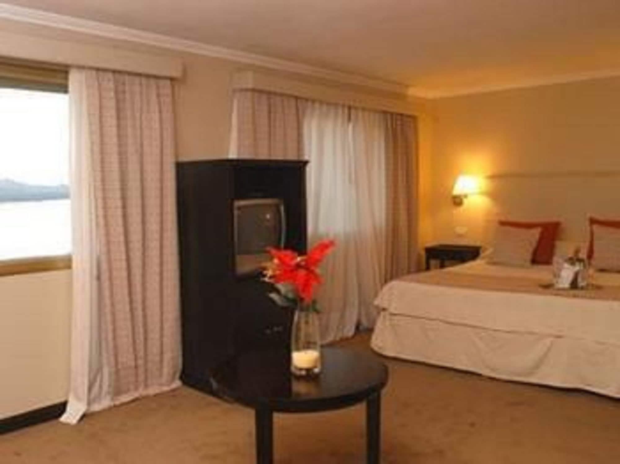 Kenton Palace Bariloche Екстериор снимка