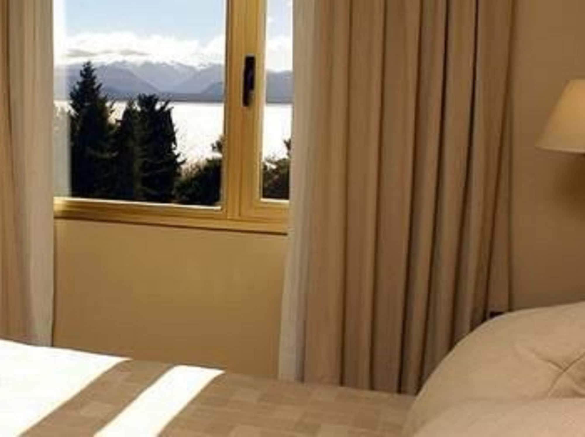 Kenton Palace Bariloche Екстериор снимка