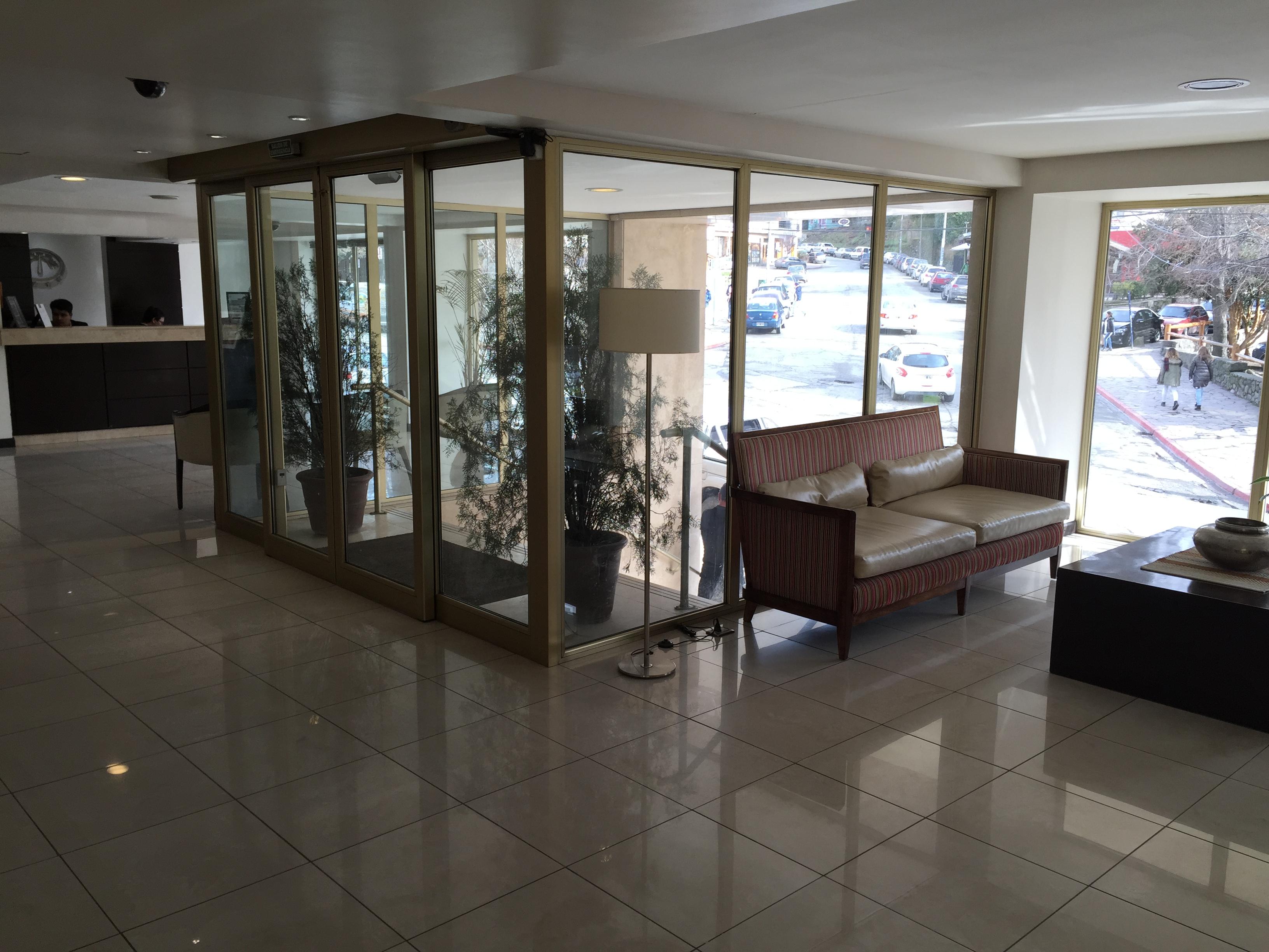 Kenton Palace Bariloche Екстериор снимка