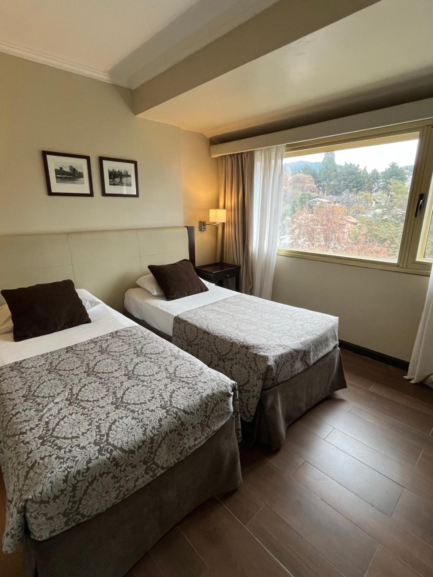 Kenton Palace Bariloche Екстериор снимка