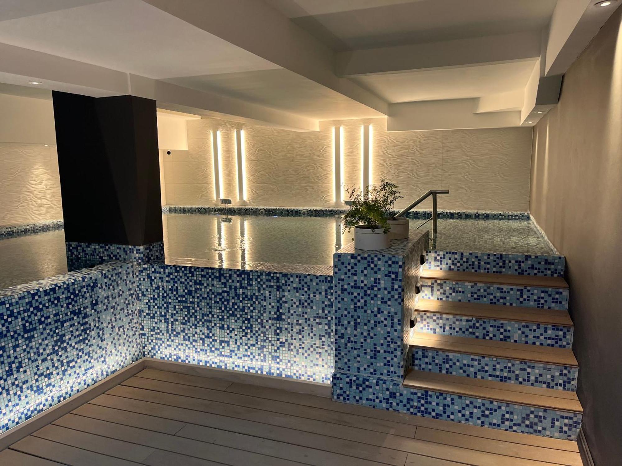 Kenton Palace Bariloche Екстериор снимка