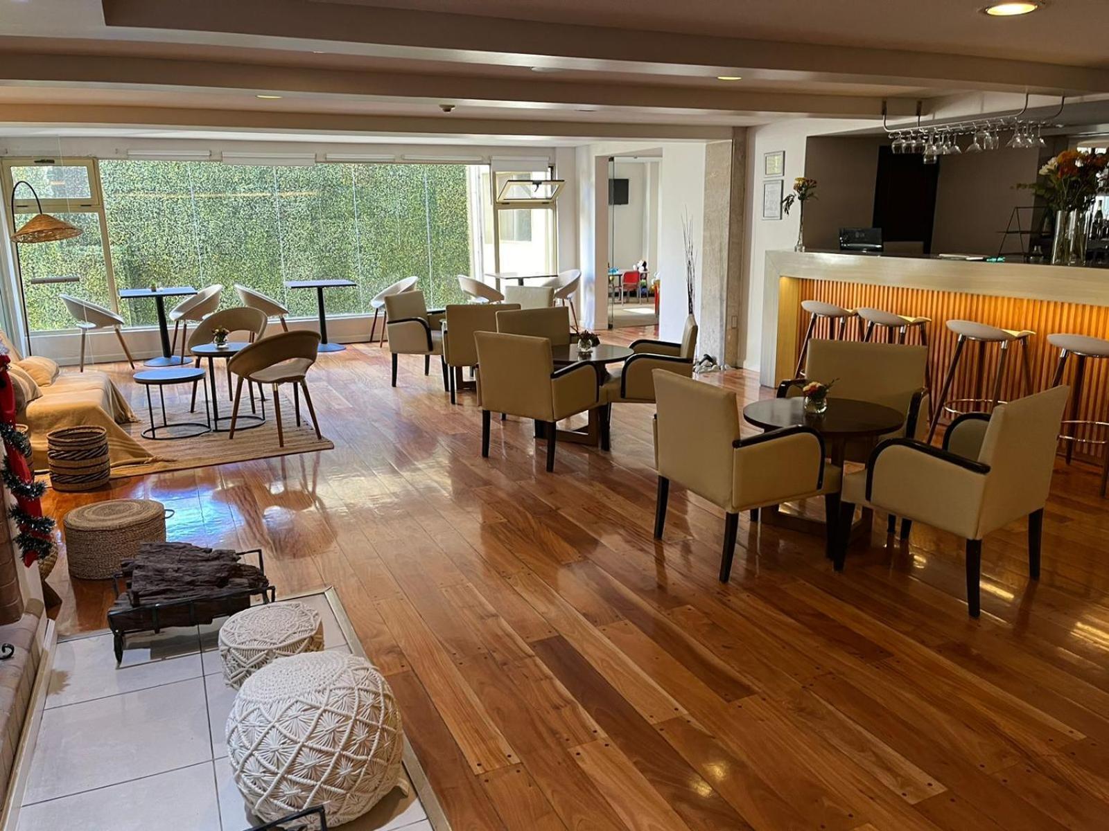 Kenton Palace Bariloche Екстериор снимка
