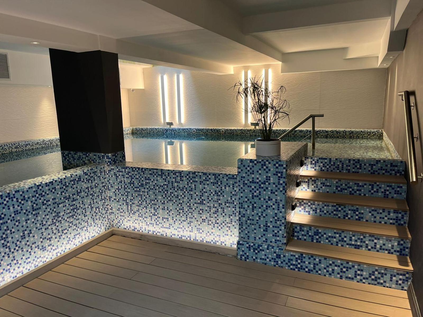 Kenton Palace Bariloche Екстериор снимка