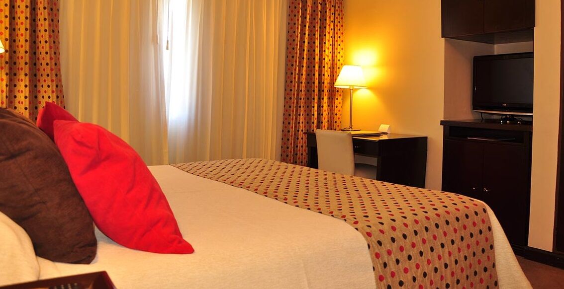 Kenton Palace Bariloche Екстериор снимка